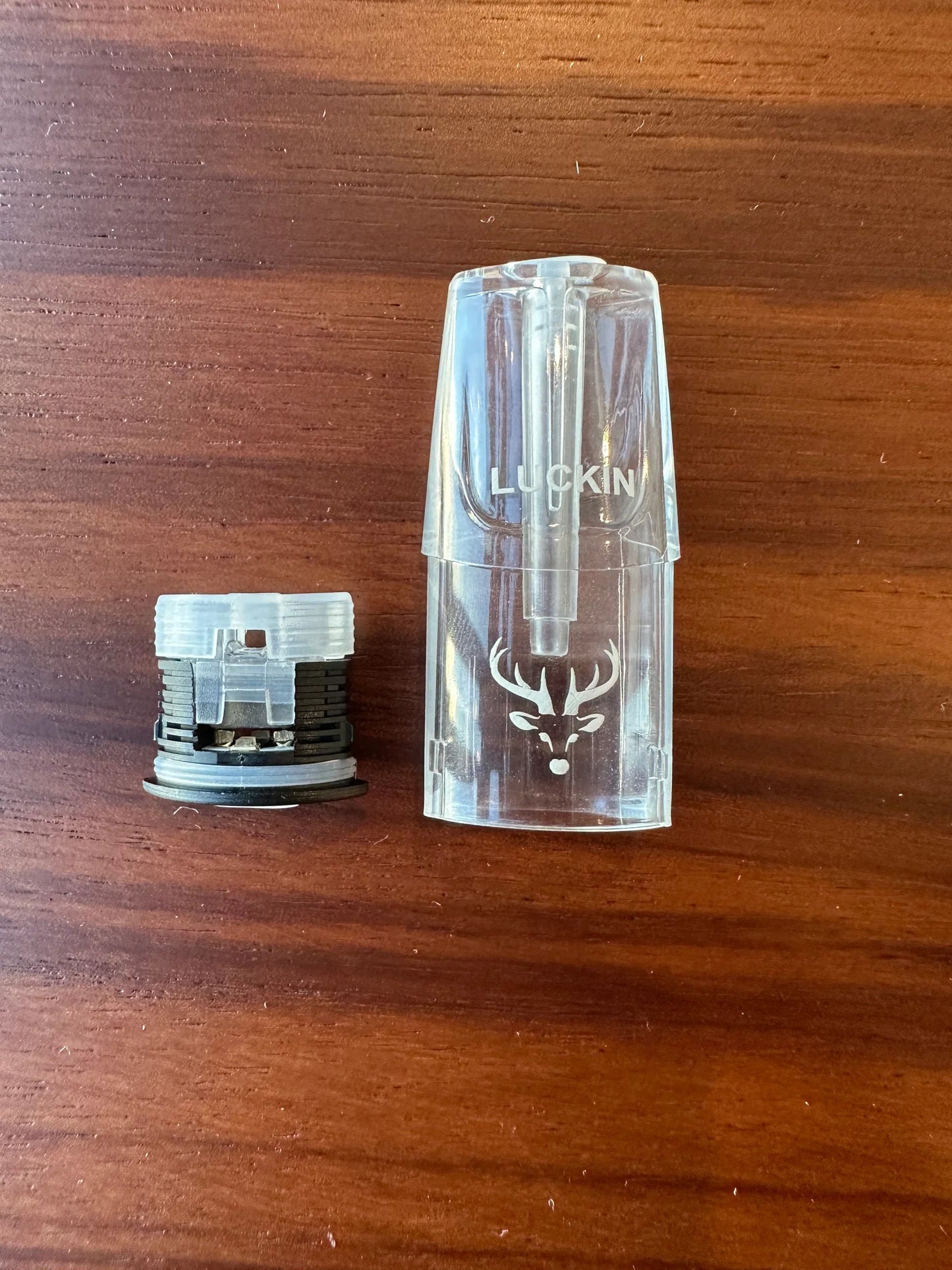 【LUCKIN幸運一代發光空彈1.6ML】綠紫黃紅四色發光 不漏油不飛油 通配各類一代主機 煙霧綿柔穩定